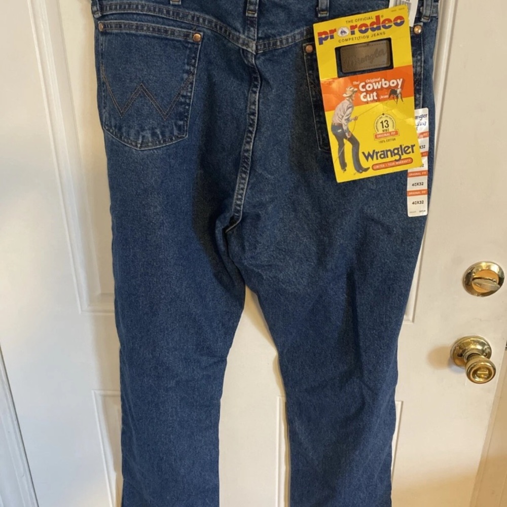 New Wrangler Men's 40 X 32 Blue  13MWZGK Pro Rodeo Cowboy Cut Denim Jeans NWT